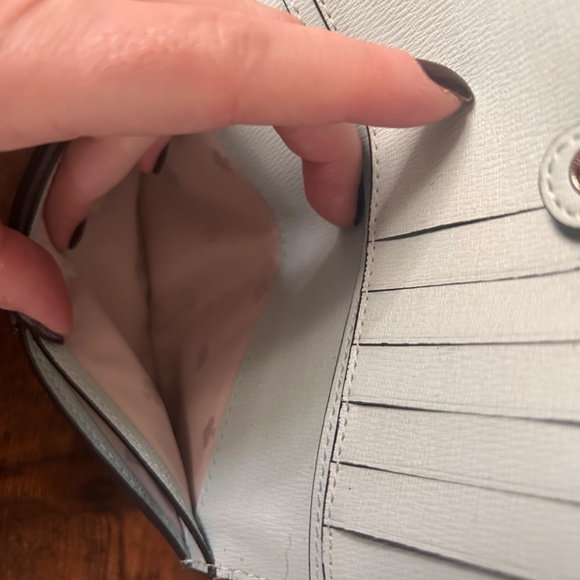 Kate Spade Slim Bifold Wallet Color Stone Grey - Picture 4 of 7